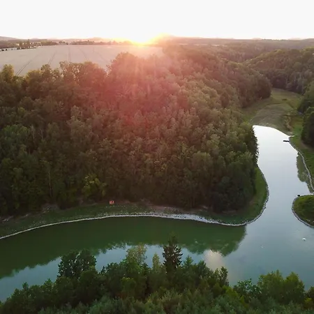 Glamp Sunnymoon * Sudomer (Mlada Boleslav)